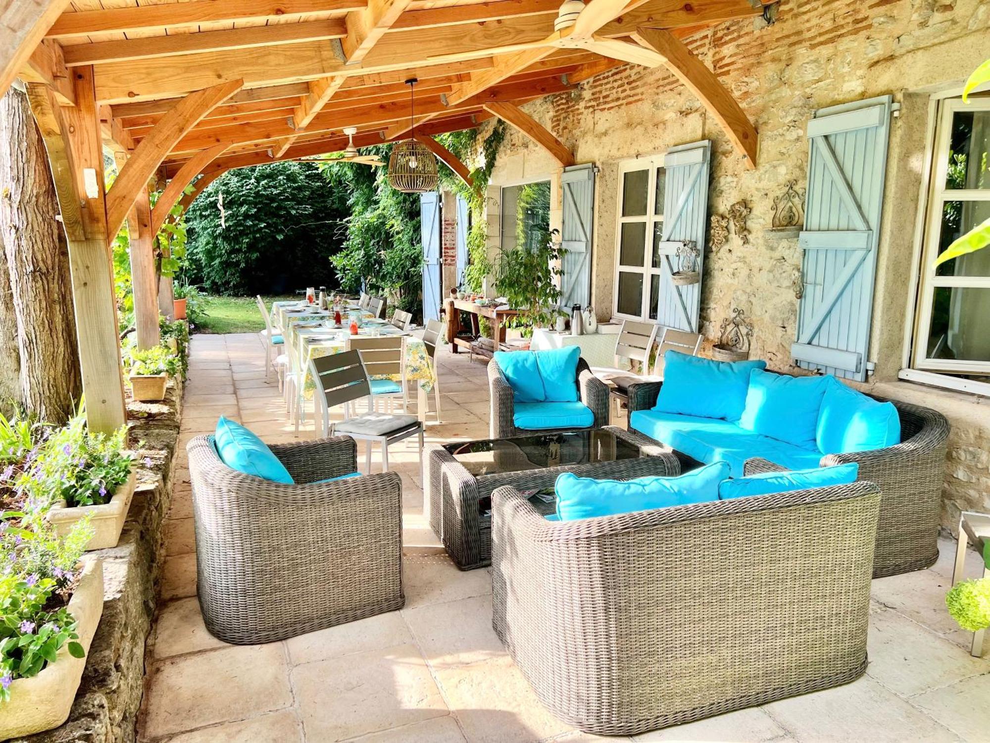 Le Relais Des Anges Bed & Breakfast Mercues Bagian luar foto
