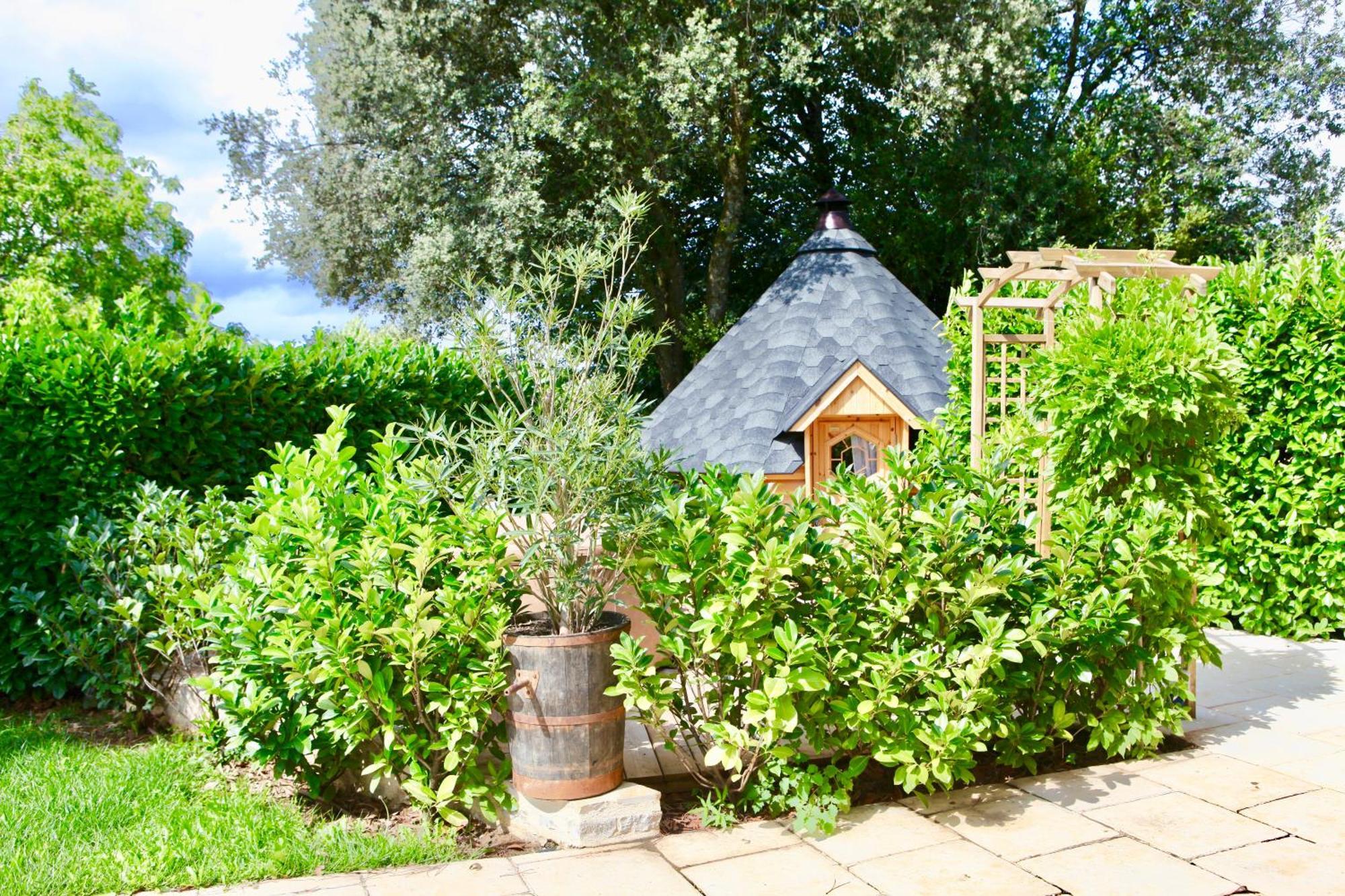 Le Relais Des Anges Bed & Breakfast Mercues Bagian luar foto